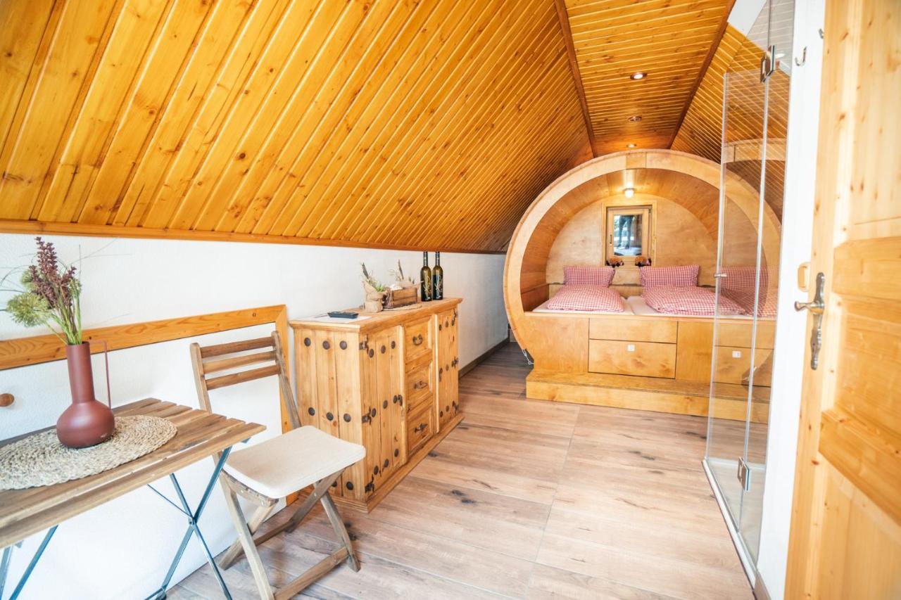 Winzerhof Kuessler - Weinviertel Hotell Stillfried Exteriör bild