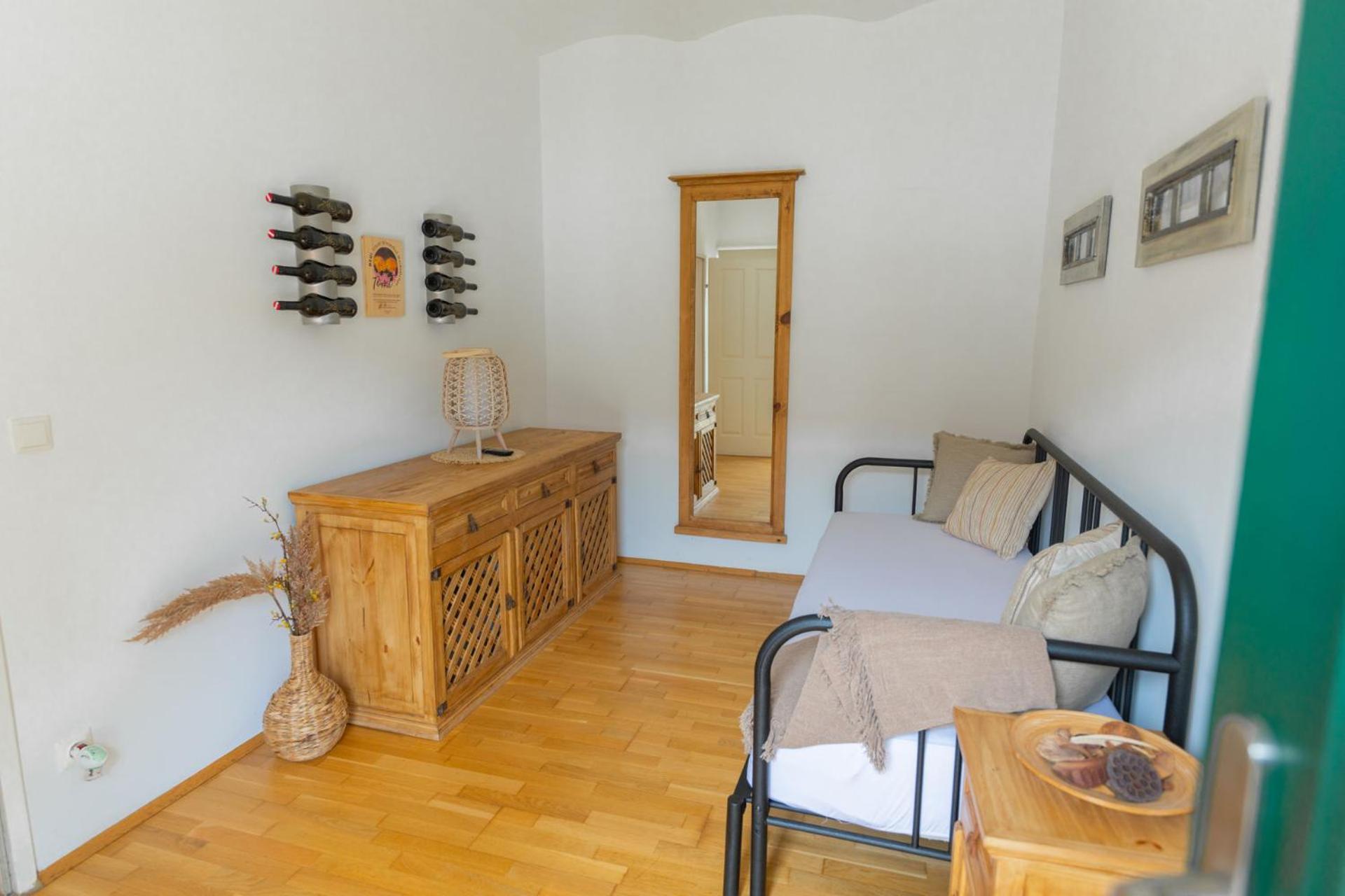 Winzerhof Kuessler - Weinviertel Hotell Stillfried Exteriör bild