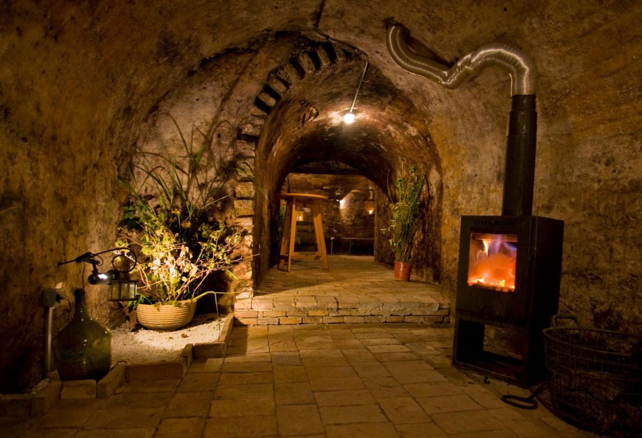 Winzerhof Kuessler - Weinviertel Hotell Stillfried Exteriör bild